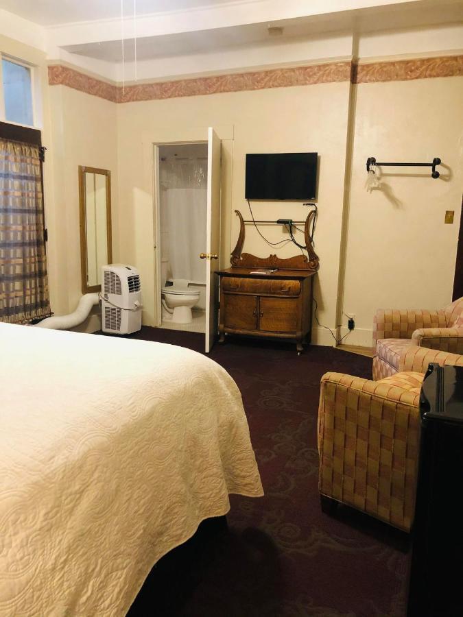 Historic Palace Hotel Silver City Kültér fotó